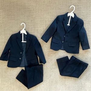 Twin 2T suits. New.